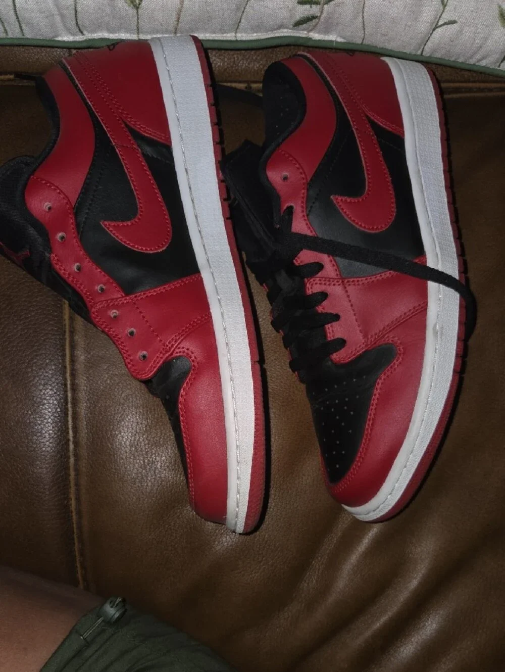 Jordan Men's Red and Black Low-Top Sneakers